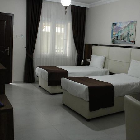 En Kaya Hotel Nicosia Ngoại thất bức ảnh